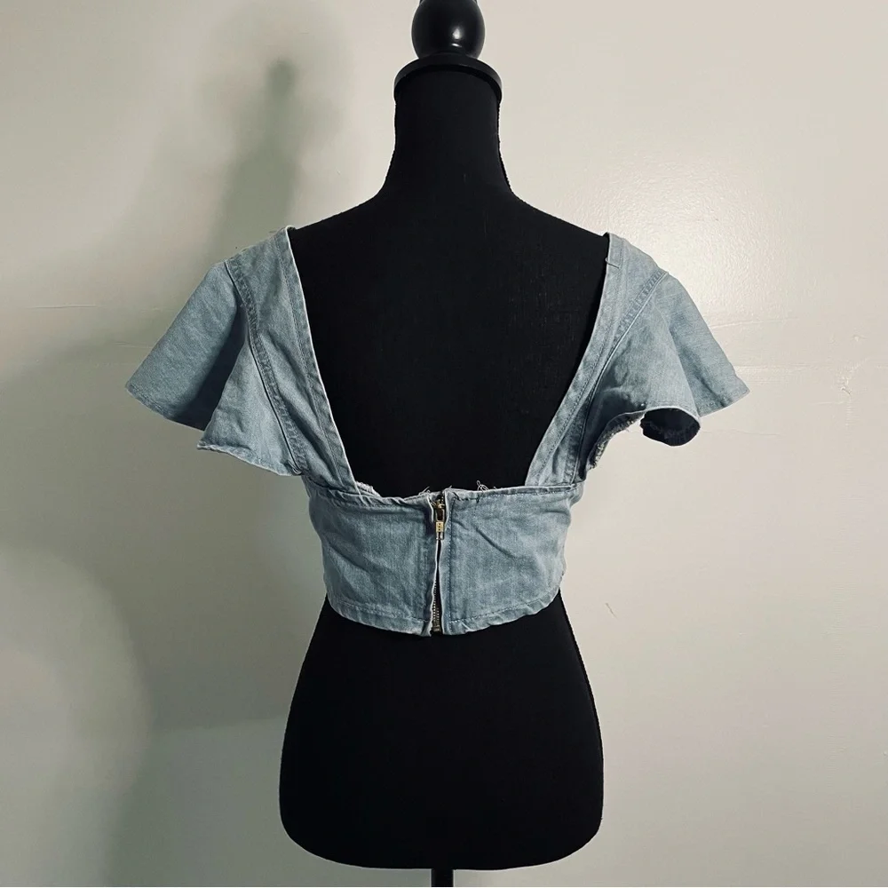 prettylittlething | flared sleeve blue denim crop top - Picture 8 of 13
